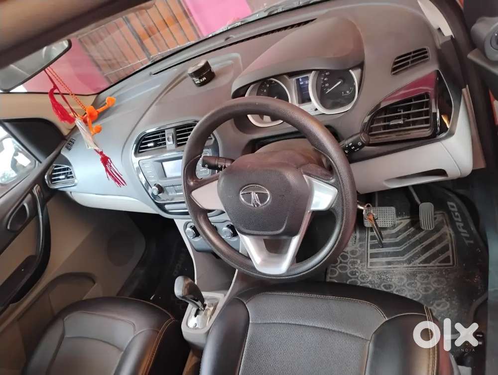 Tata Tiago 1.2 Revotron Xta 2018
