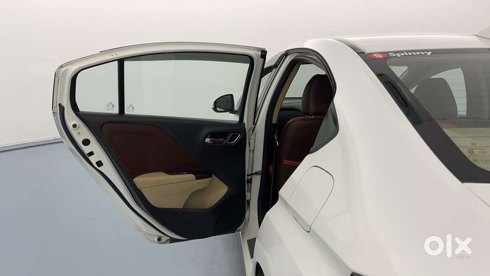 Honda City I-vtec V, 2018, Petrol