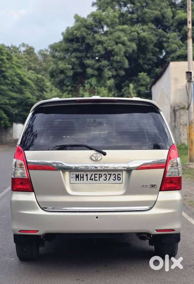 Toyota Innova 2.5 Vx 8 Str Bs-iii, 2014, Diesel