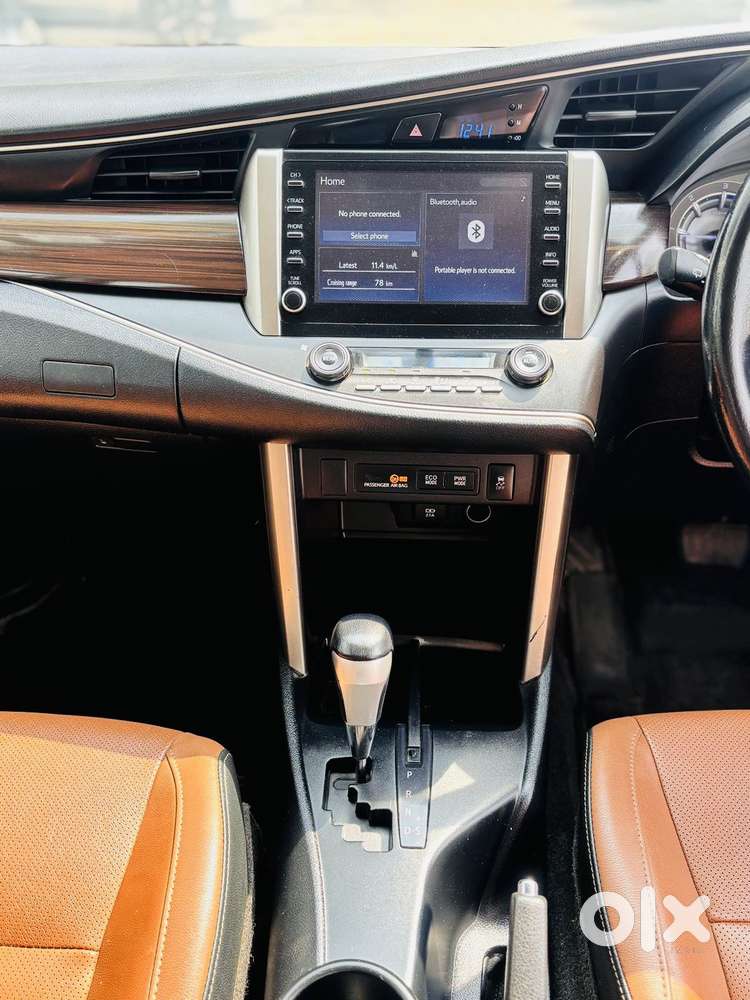 Toyota Innova Crysta Zx 2.4 Diesel 7 Seater, 2021, Diesel