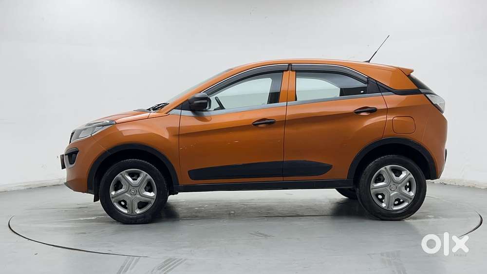 Tata Nexon 1.2 Revotron Xma Amt, 2019, Petrol