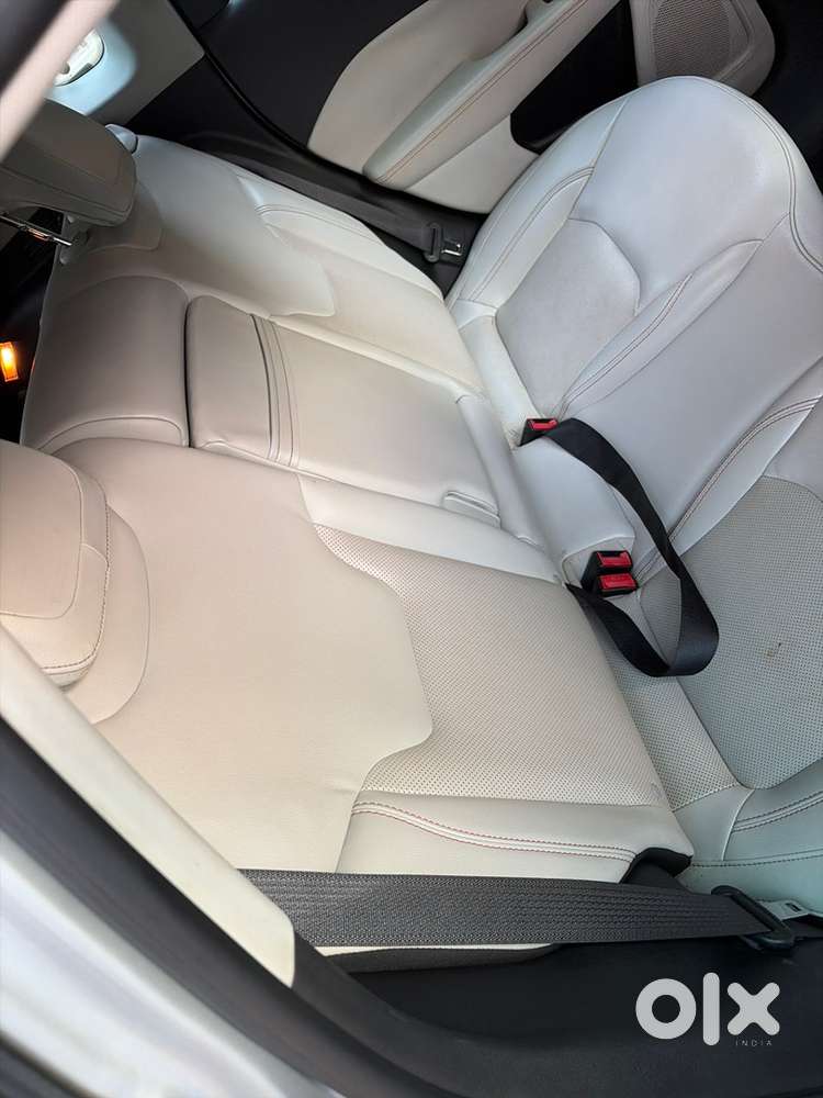 Jeep Compass Petrol 2019