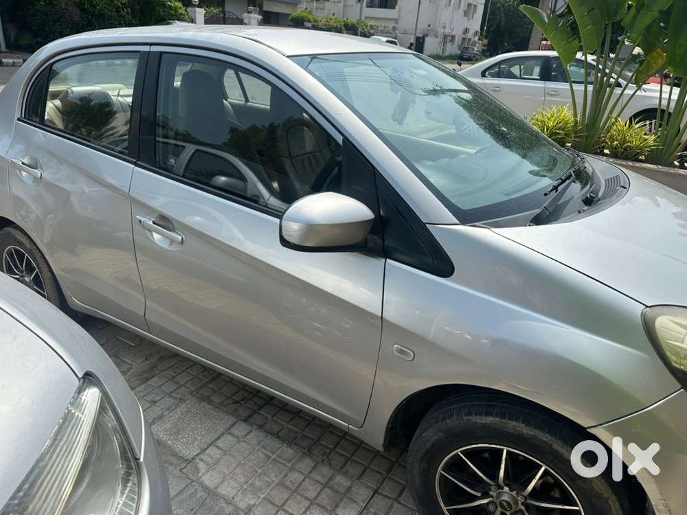 Honda Amaze 2014