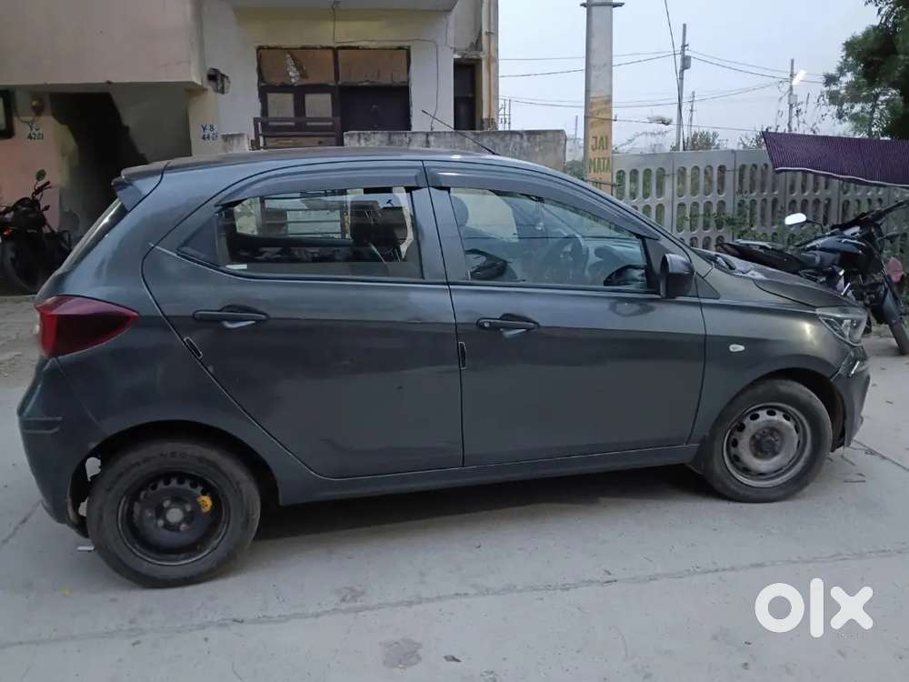 Tata Tiago Revotron 2022