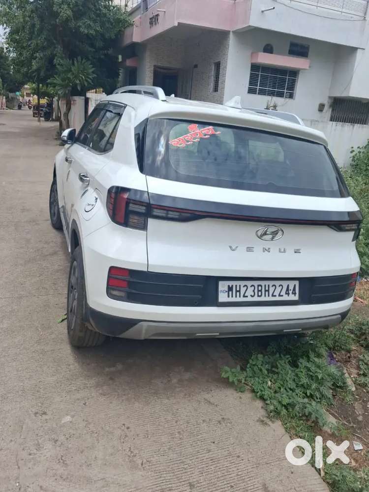 Hyundai New Venue 2023 5 Month Model