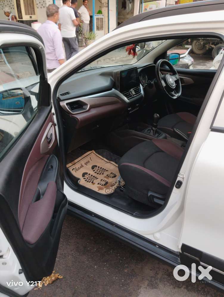 Maruti Suzuki Fronx Sigma 1.2 Mt, 2023, Petrol