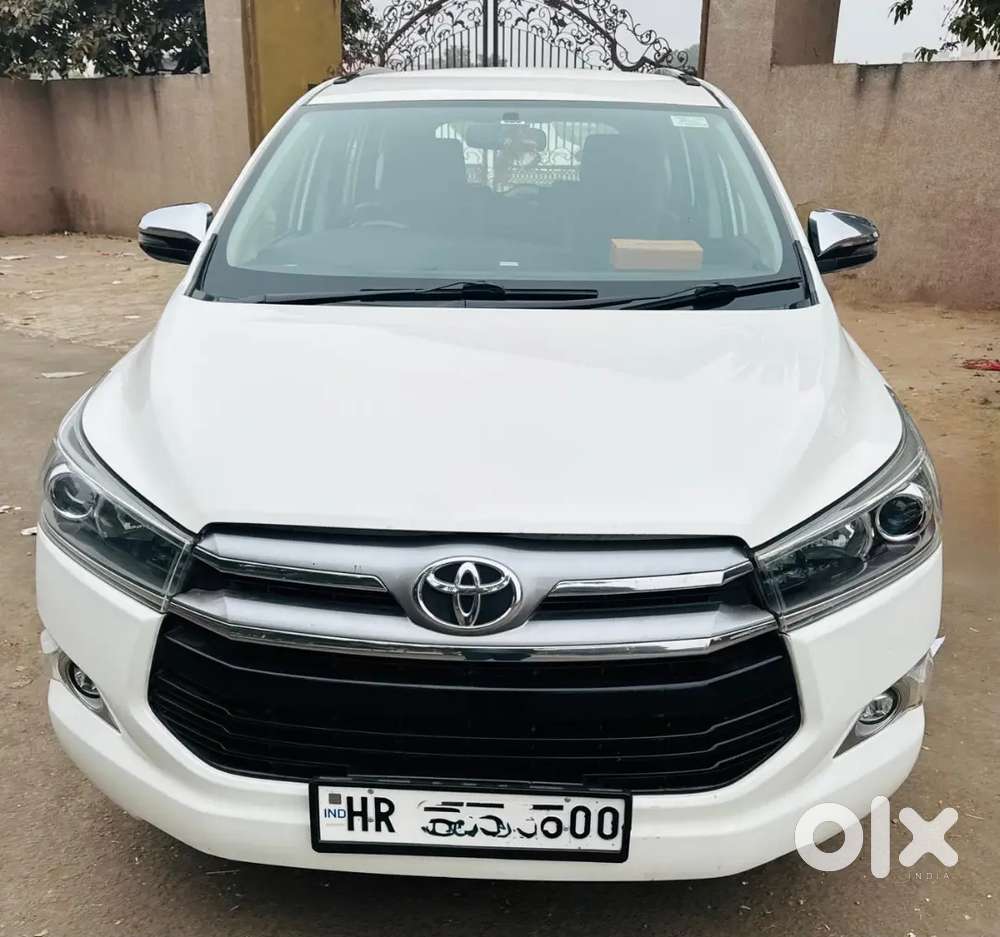 Toyota Innova Crysta