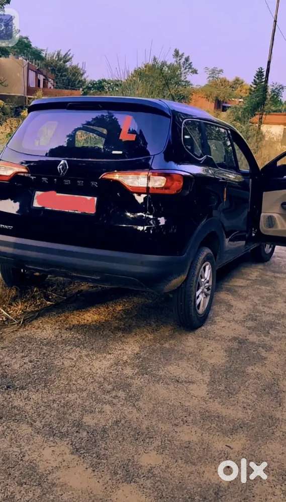 Renault Triber Petrol 2025