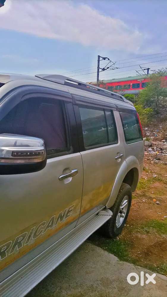 Ford Endeavour 191691 Km Driven