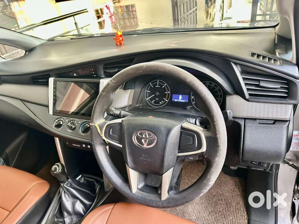 Toyota Innova Crysta 2016 Diesel Well Maintained
