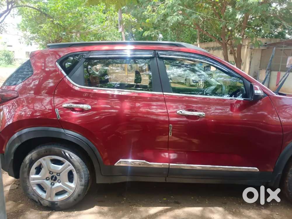 Kia Sonet – Excellent Condition  Immediate Sale