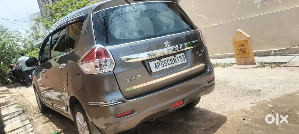 Maruti Suzuki Ertiga Zdi 2014