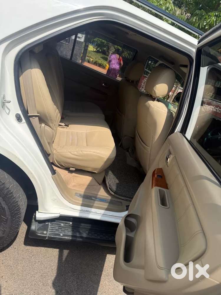 Toyota Fortuner, 2011, Diesel