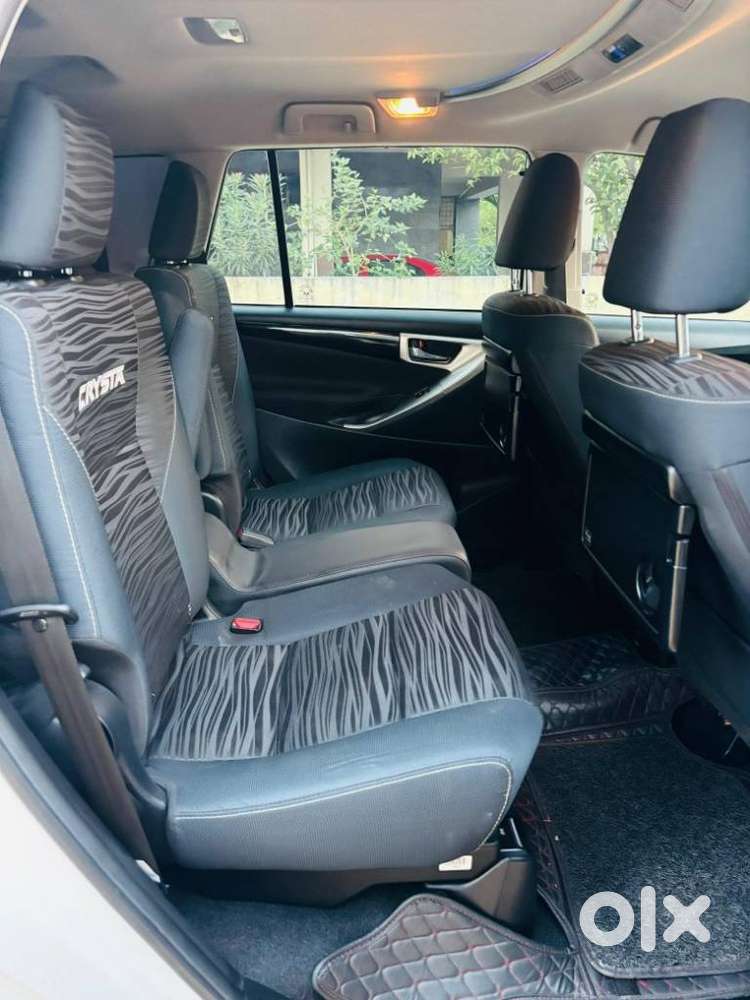 Toyota Innova Crysta 2.4 V 7 Str, 2023, Diesel