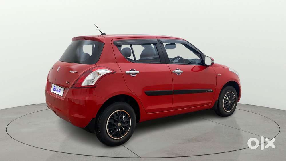 Maruti Suzuki Swift Vxi, 2017, Petrol