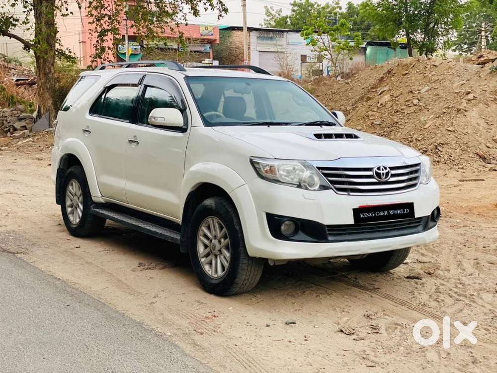 Toyota Fortuner 3.0 4x2 Mt, 2013, Diesel