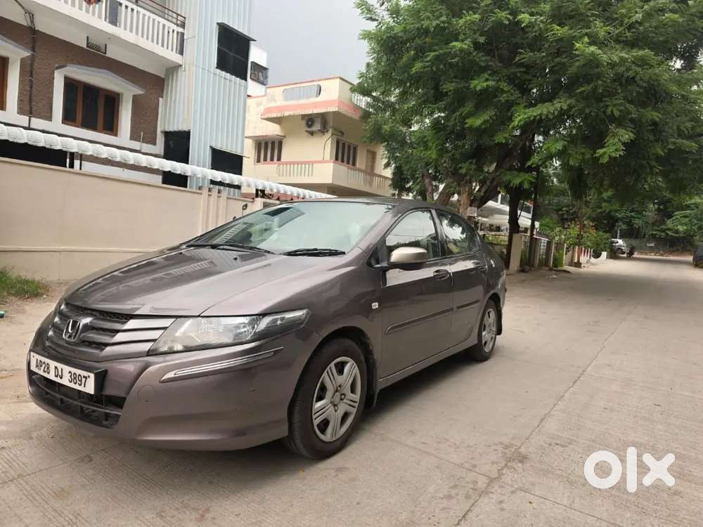 Honda City 1.5s I-vtec Mt Bsiv 2011 Petrol 92,905 Kms Driven,manual