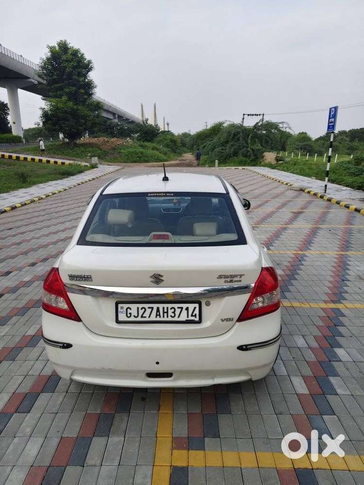 Maruti Suzuki Swift Dzire Vdi Bsiv, 2015, Diesel