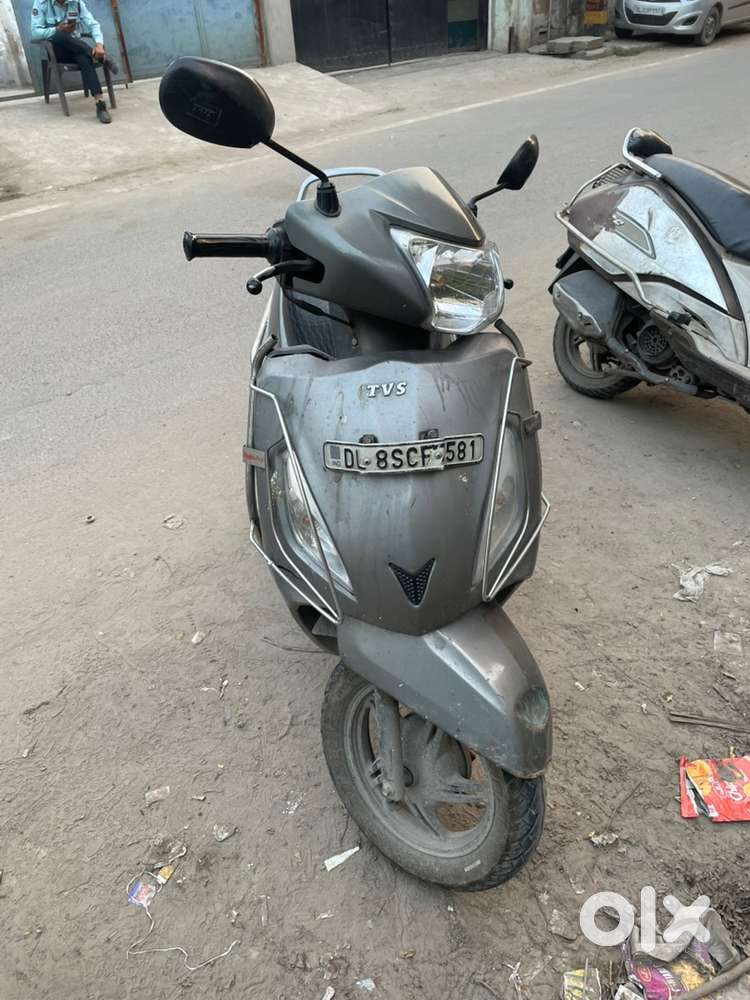 tvs jupiter scooty price on olx