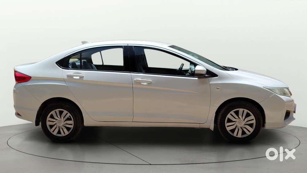 Honda City I-vtec Sv, 2016, Petrol