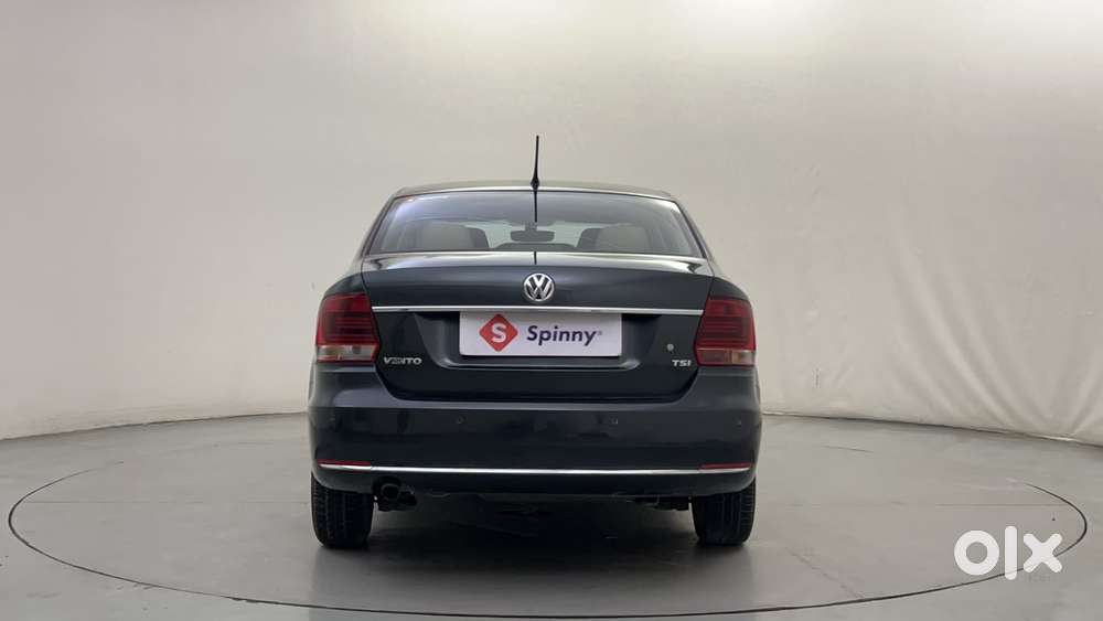 Volkswagen Vento 1.2 Tsi Highline At, 2016, Petrol