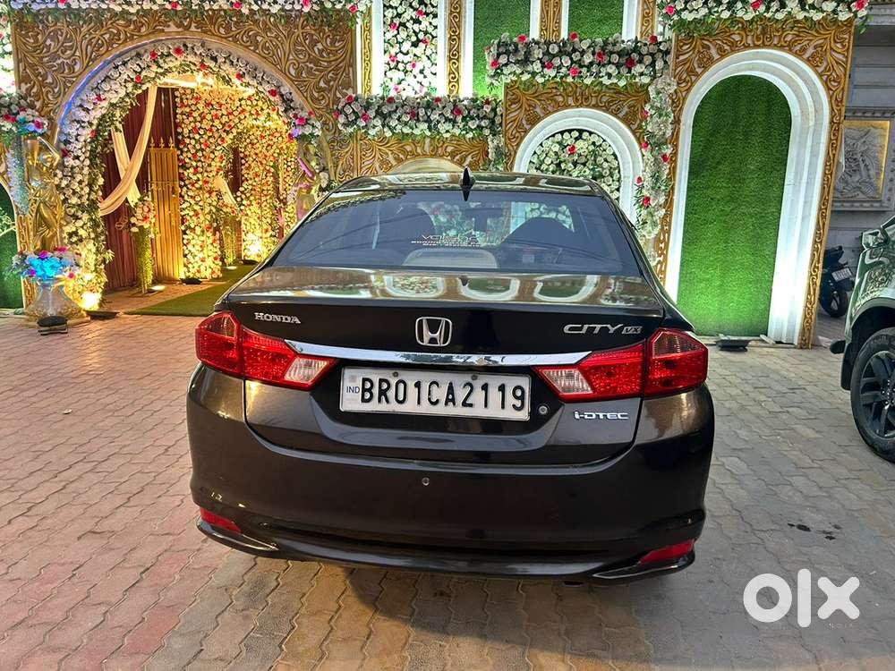 Honda City 2014 Mt With Cruise Control Fully Maintained