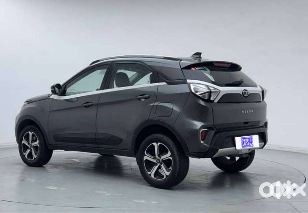 Tata Nexon 1.2 Revotron Xz Plus Dual Tone, 2023, Petrol