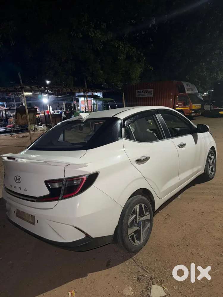 Hyundai Aura 2025 Petrol 21000 Km Driven (top End Model)