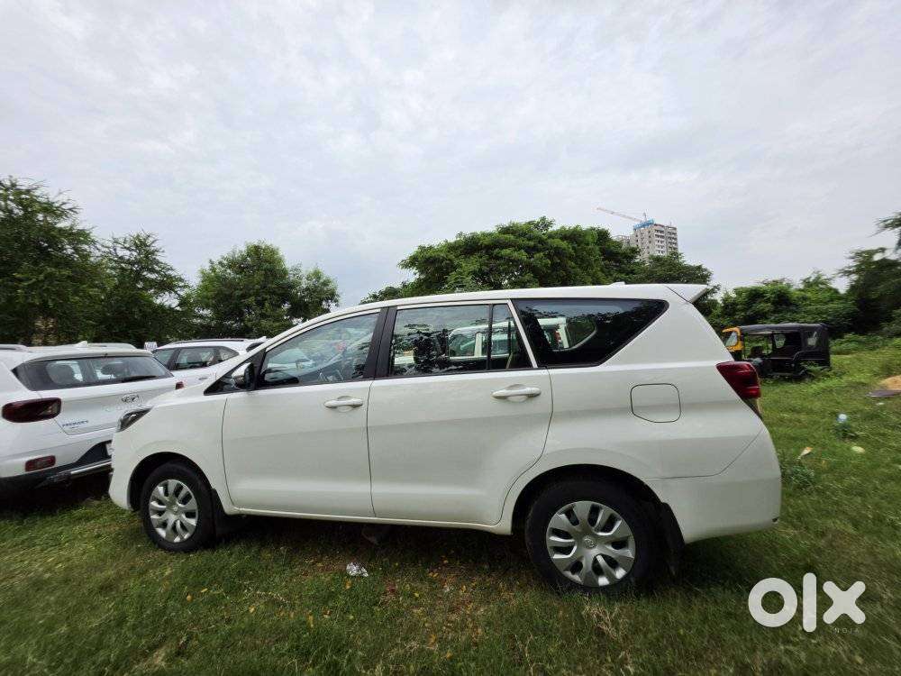 Toyota Innova Crysta 2.4 Gx Mt, 2019, Diesel