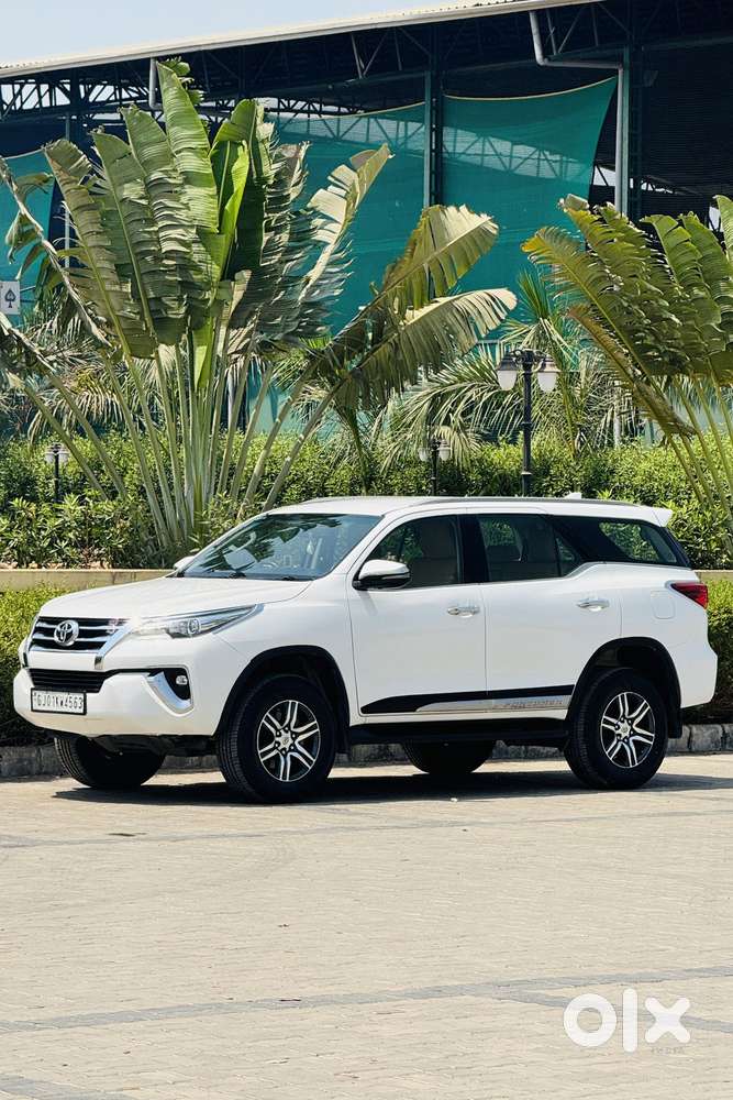 Toyota Fortuner 4x2 At 2.8 Diesel, 2019, Diesel