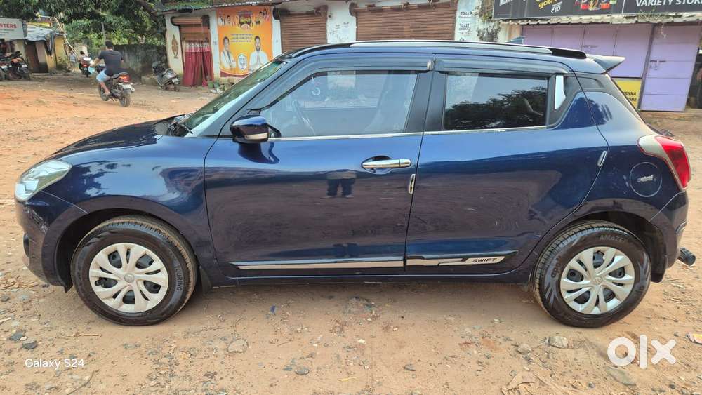 Maruti Suzuki Swift Vxi, 2020, Petrol
