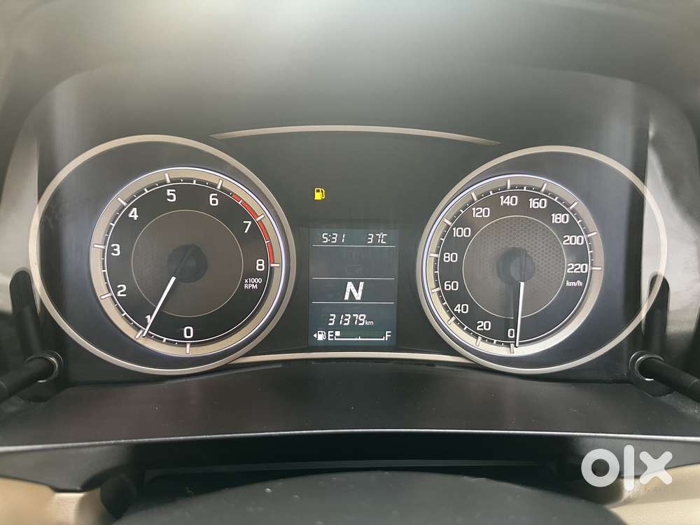 Maruti Suzuki Swift Dzire Vxi(o) Amt, 2020, Petrol