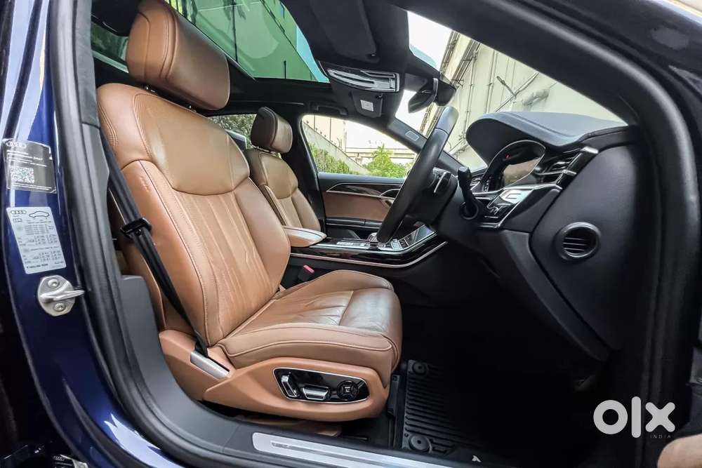 Audi A8 L, 2020, Petrol