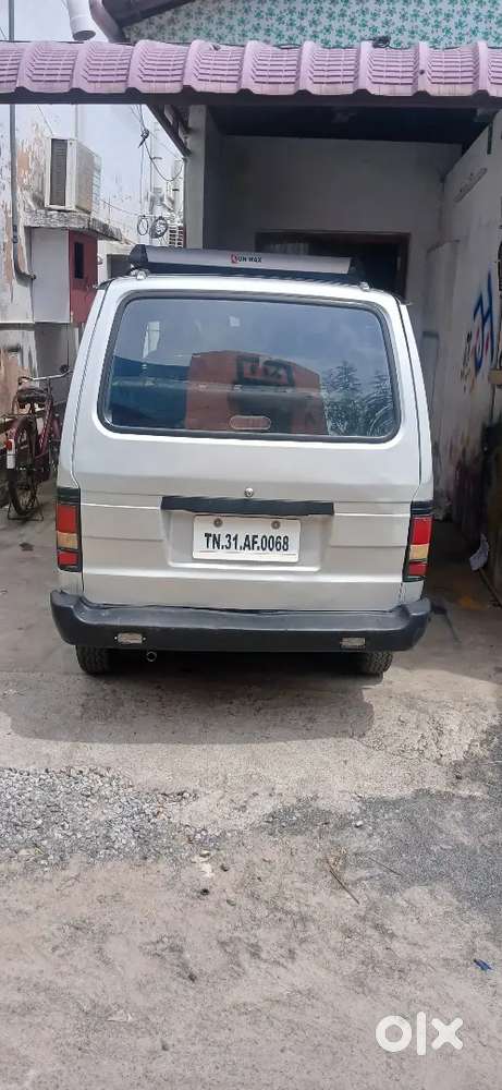 Maruti Suzuki Omni 2012