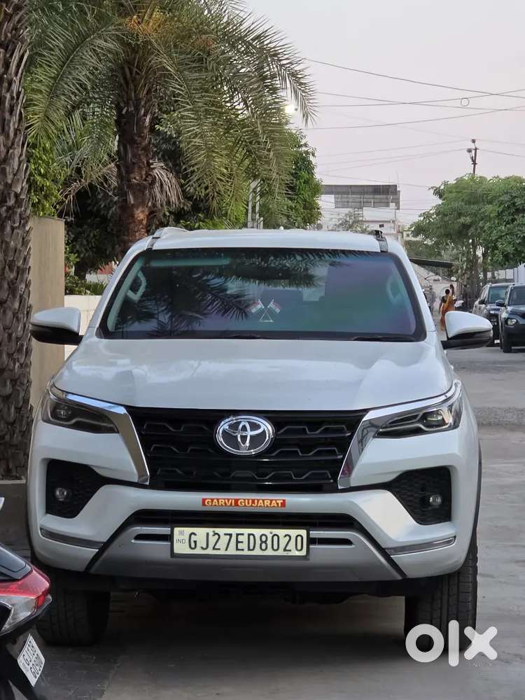 Toyota Fortuner Automatic