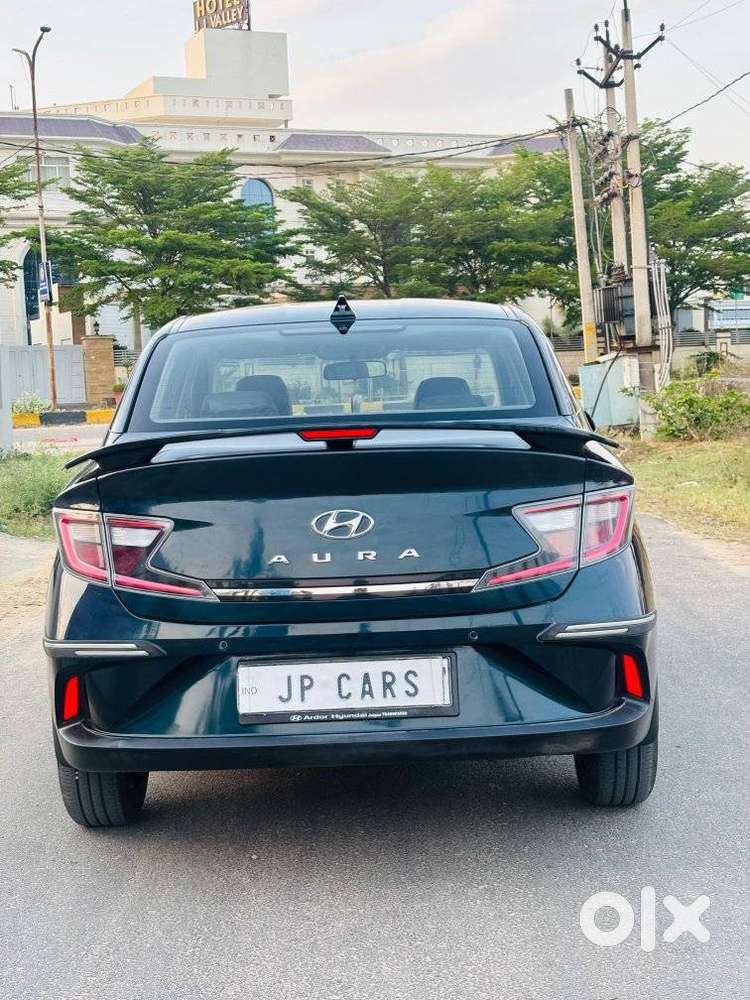 Hyundai Aura Sx (o) Manual, 2022, Petrol