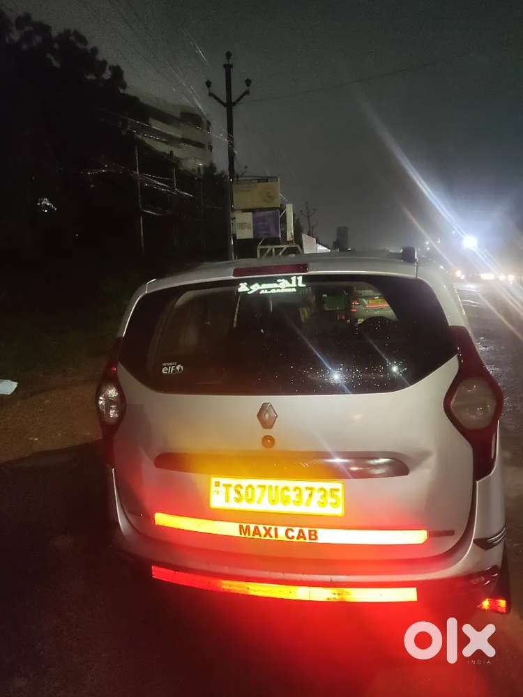 Renault Lodgy 2019 Diesel 200000 Km Driven