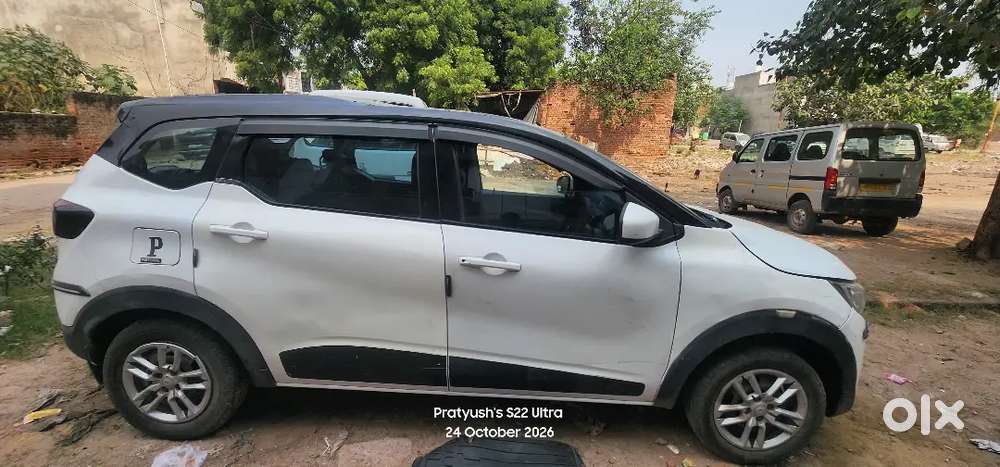 Renault Triber 2019 Car