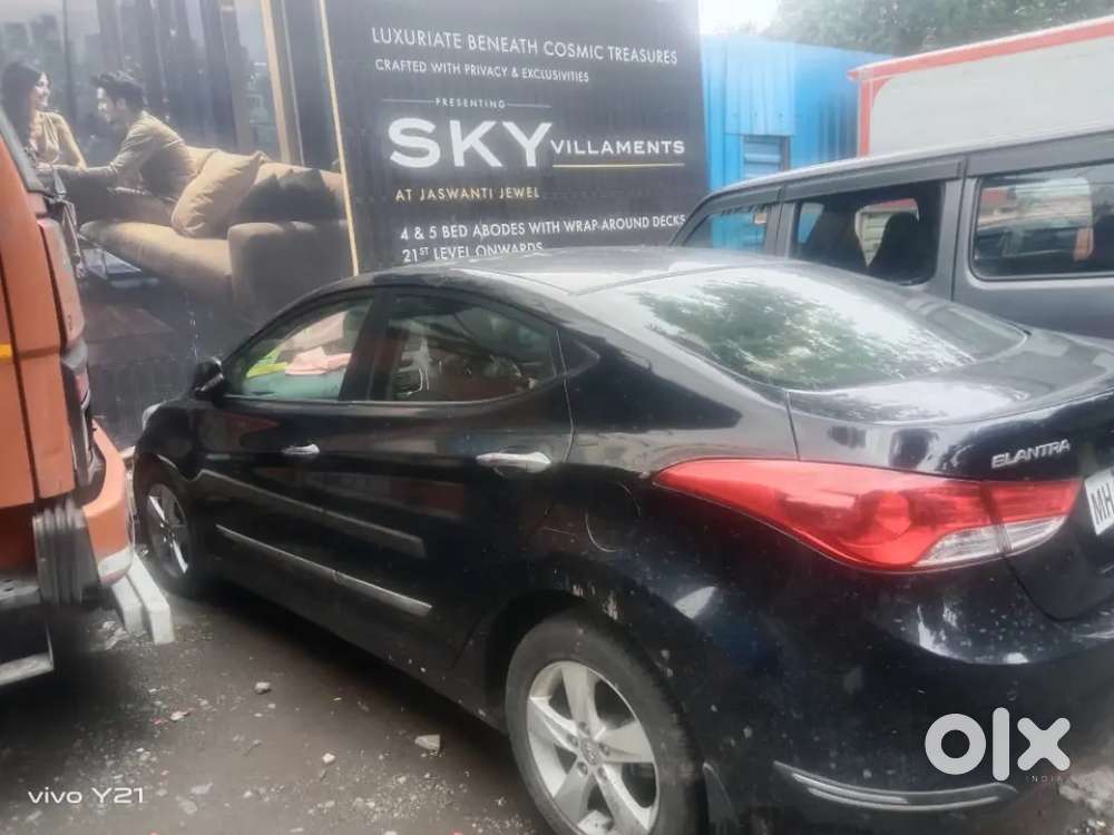 Hyundai Elantra 2013 Petrol 85000 Km Driven