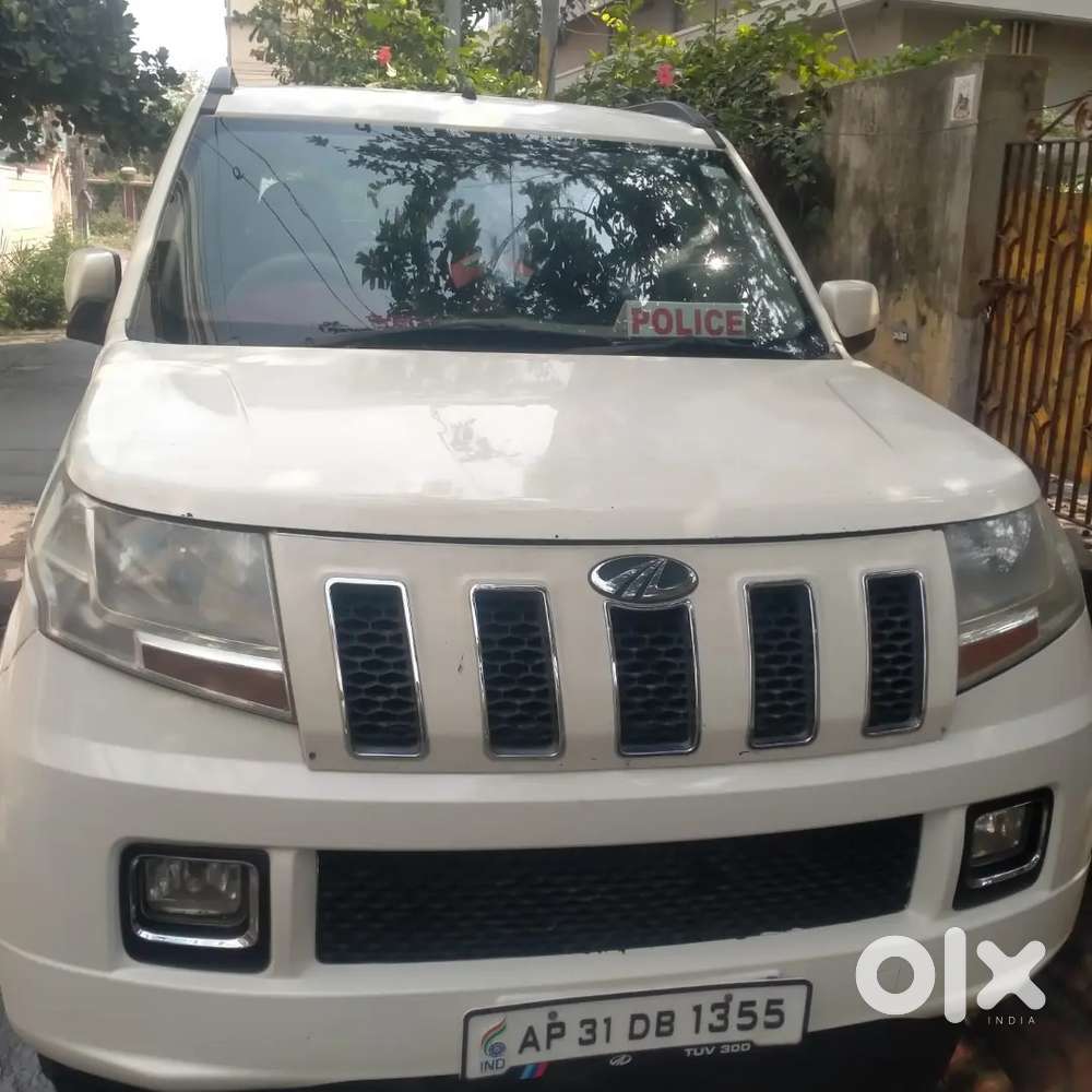 Mahindra Tuv 300 2016 Diesel 160000