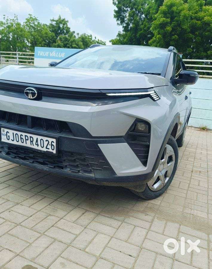 Tata Nexon Pure 1.2 Revotron Petrol 6 Mt, 2024, Cng & Hybrids