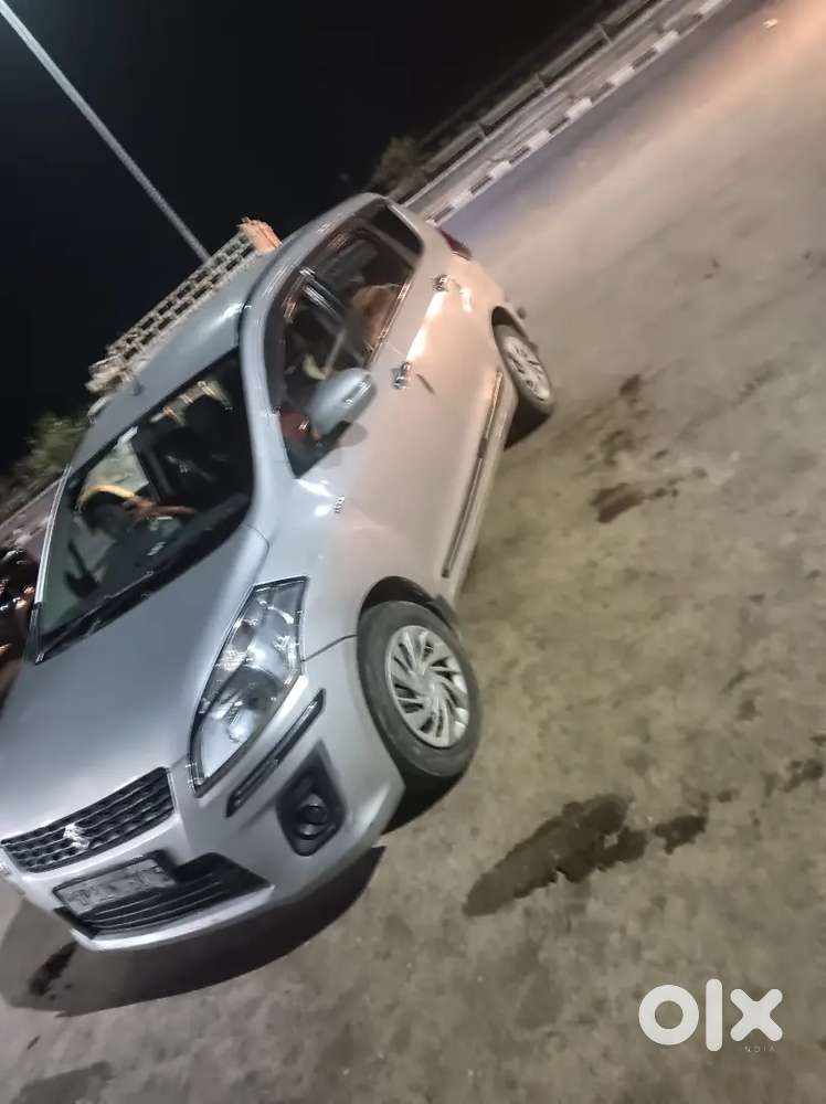 Maruti Suzuki Ertiga 2015 Diesel 174000 Km Driven