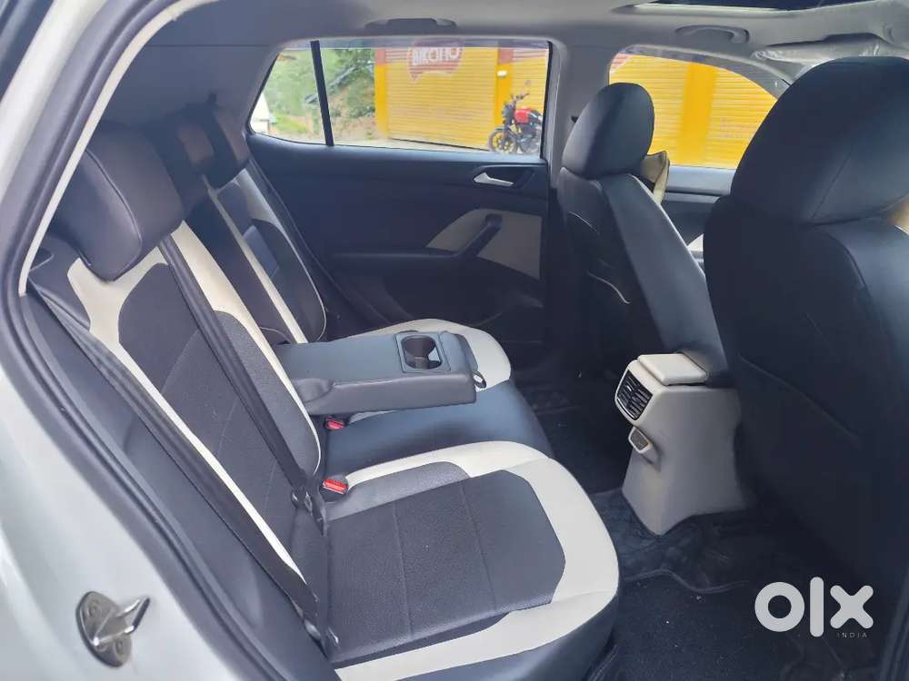Volkswagen Taigun 2022 Petrol 22000 Km Driven