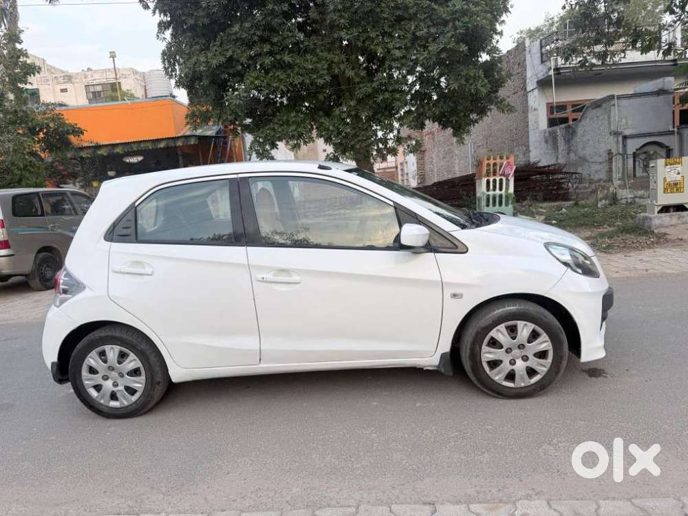 Honda Brio S Mt, 2013, Petrol