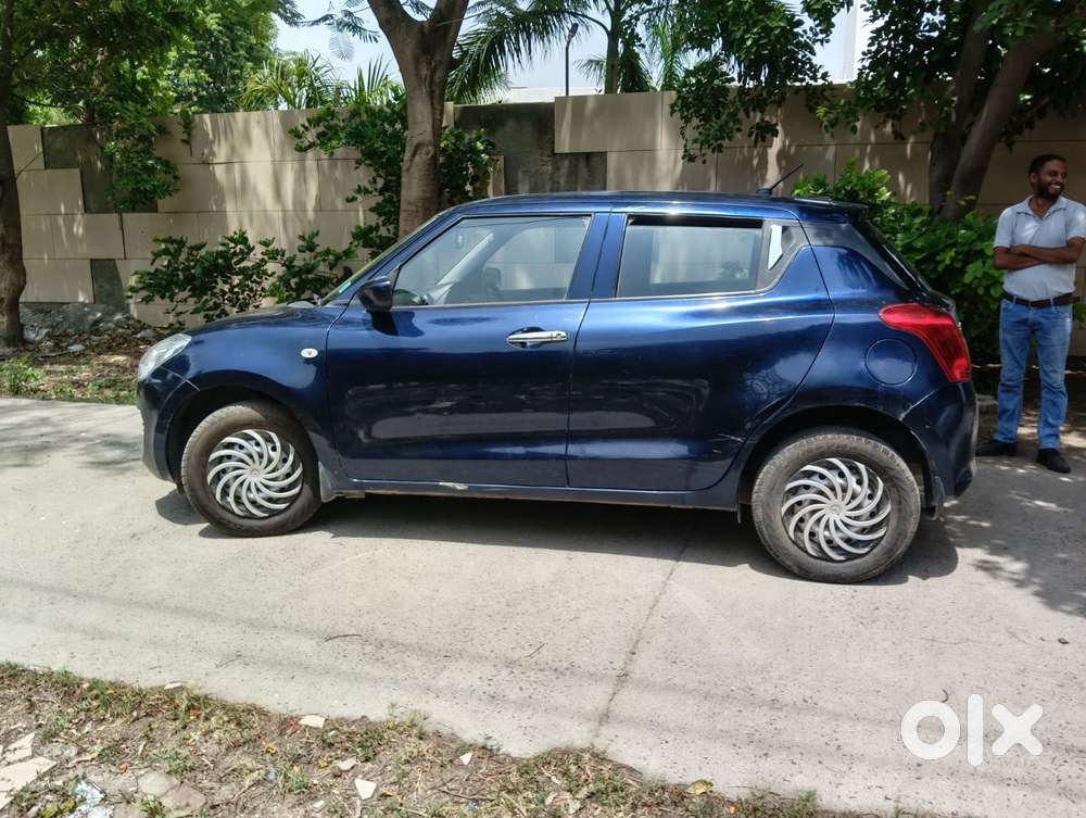Maruti Suzuki Swift Lxi Optional-o, 2022, Petrol