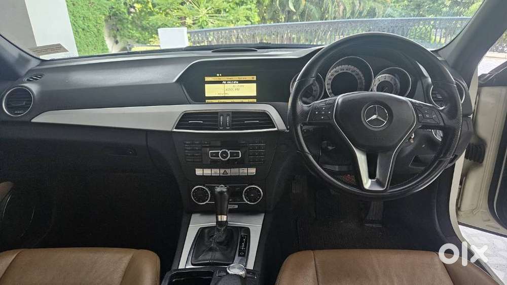 Mercedes-benz C Class Prime 200, 2011, Petrol