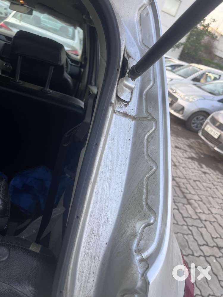 Renault Triber Rxt, 2019, Petrol