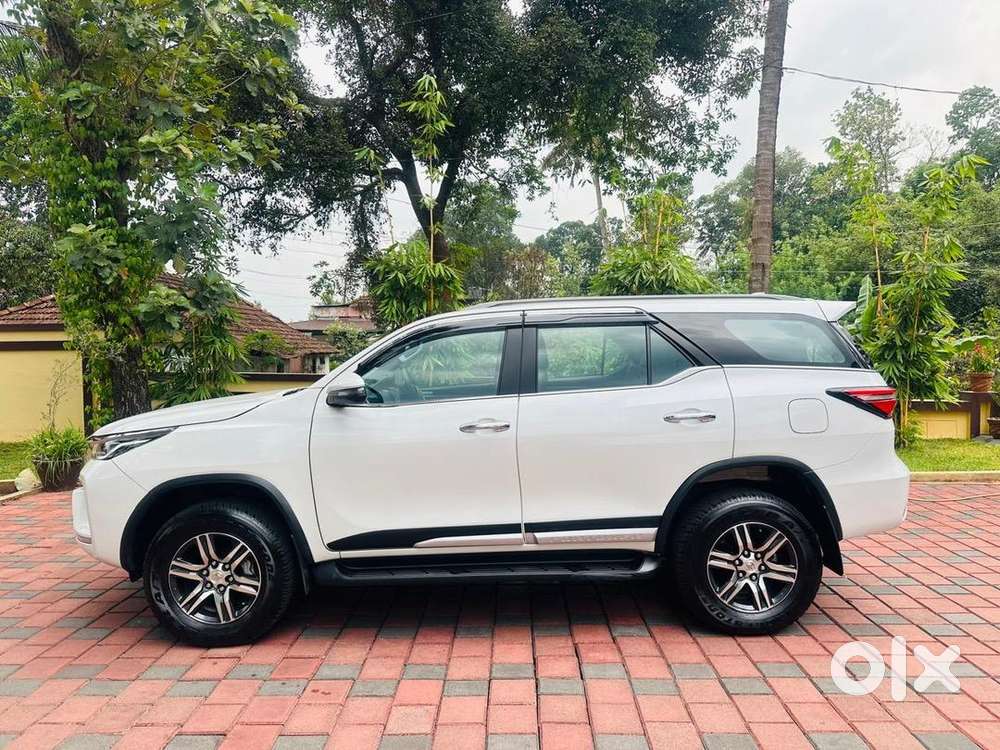 Toyota Fortuner 2022 Diesel 12000 Km Driven