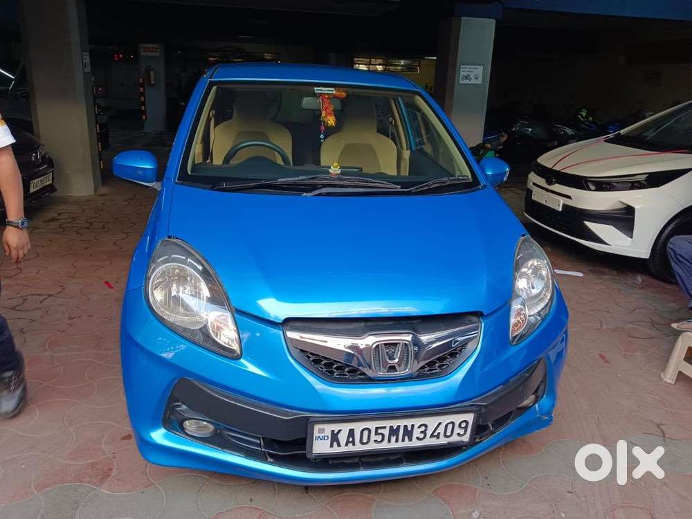 Honda Brio 2013 Petrol Well Maintained