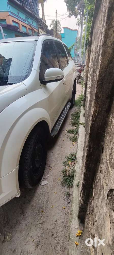 Mahindra Xuv500 2017 Diesel 101000 Km Driven Fully Used By Family Car.
